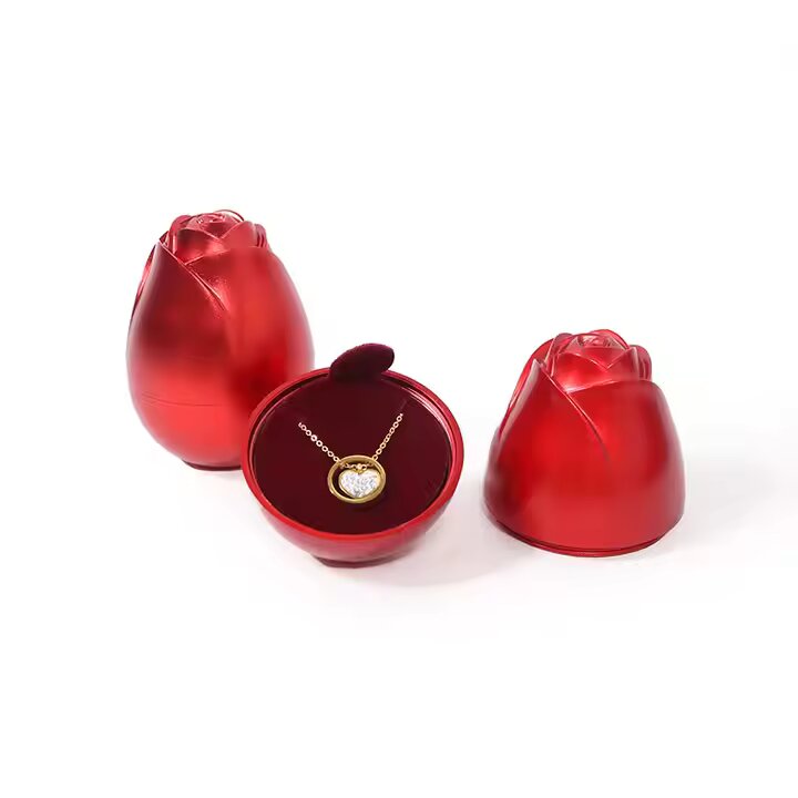ROSA MAS COLLAR